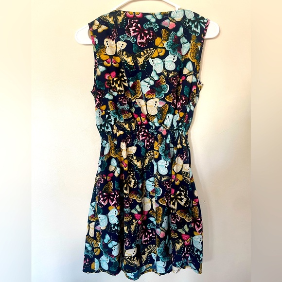 Mela London multicolored Mini Dress with all over butterfly print in XS, US 4. - Picture 4 of 6